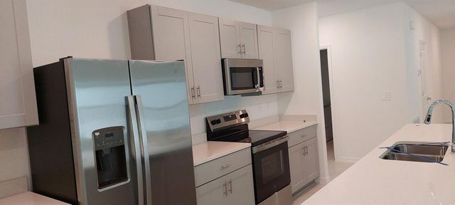 13490 TROPICAL BREEZE WAY, Hudson, FL 34669