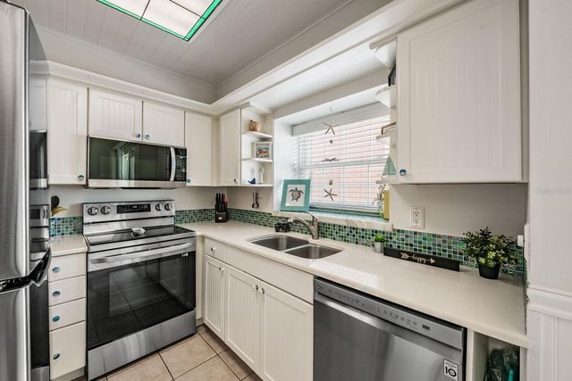 17960 GULF BOULEVARD 121, Redington Shores, FL 33708