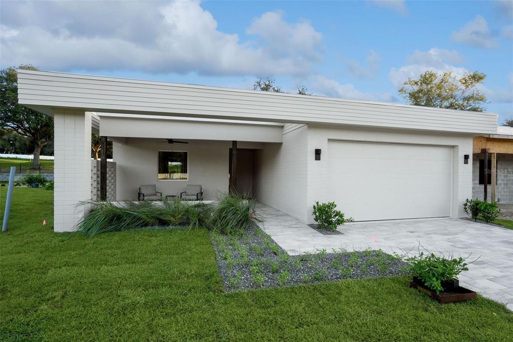 450 SKYFIELD COURT, Lady Lake, FL 32159