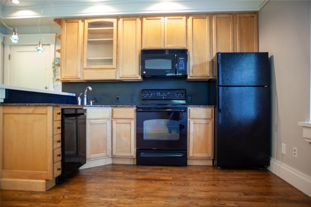 5837 Velasco Avenue 102, Dallas, TX 75206