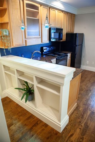 5837 Velasco Avenue 102, Dallas, TX 75206