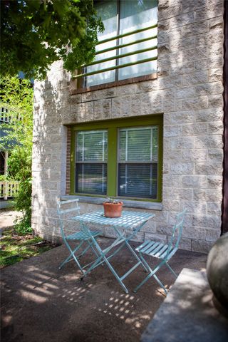 5837 Velasco Avenue 102, Dallas, TX 75206