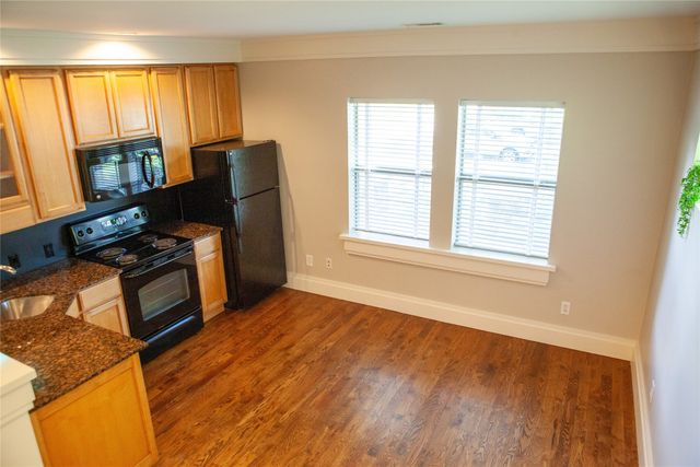 5837 Velasco Avenue 102, Dallas, TX 75206