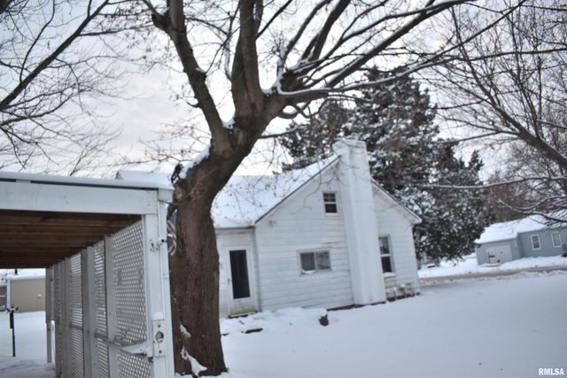 200 1ST Avenue, Sherrard, IL 61281