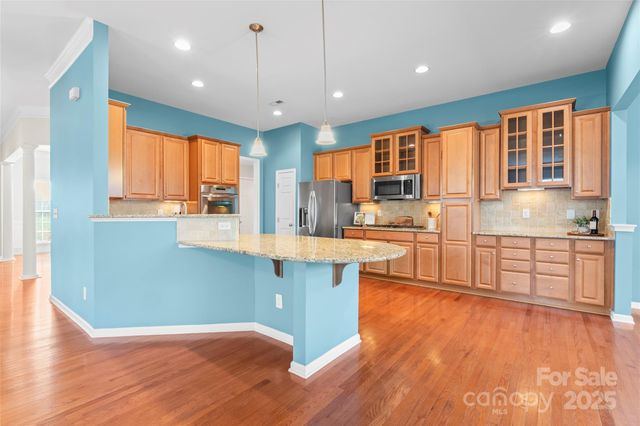 16103 Grassy Creek Drive, Huntersville, NC 28078