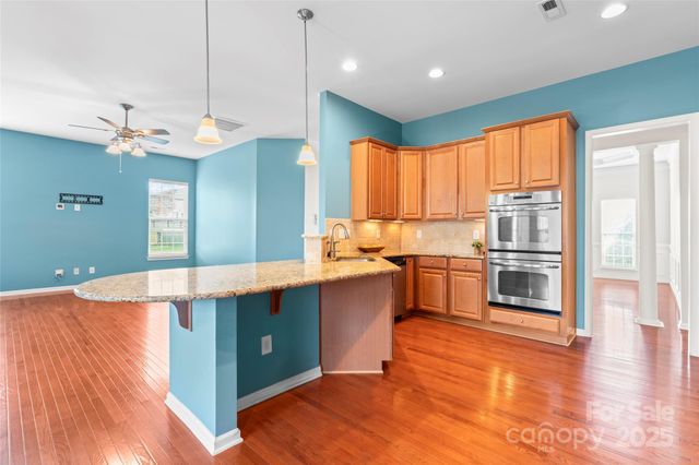 16103 Grassy Creek Drive, Huntersville, NC 28078