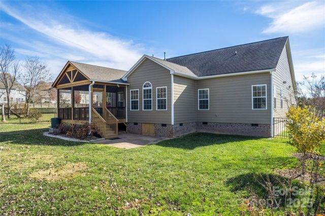 16103 Grassy Creek Drive, Huntersville, NC 28078