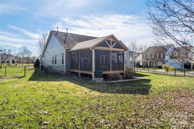 16103 Grassy Creek Drive, Huntersville, NC 28078