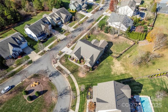 16103 Grassy Creek Drive, Huntersville, NC 28078