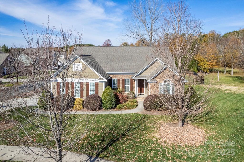16103 Grassy Creek Drive, Huntersville, NC 28078