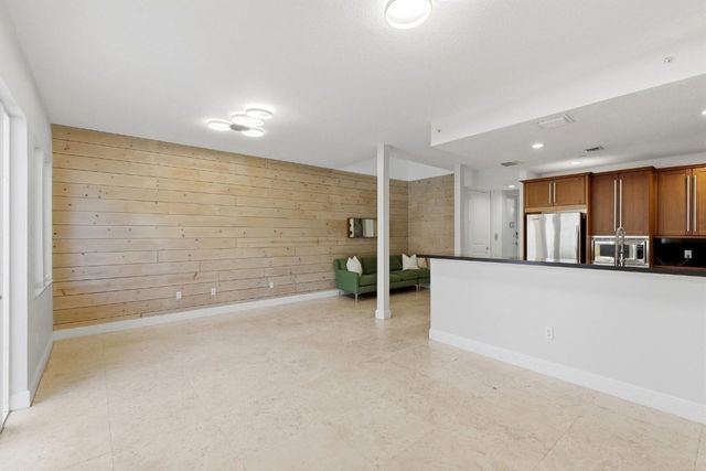 302 NE 8th Avenue 0, Fort Lauderdale, FL 33301