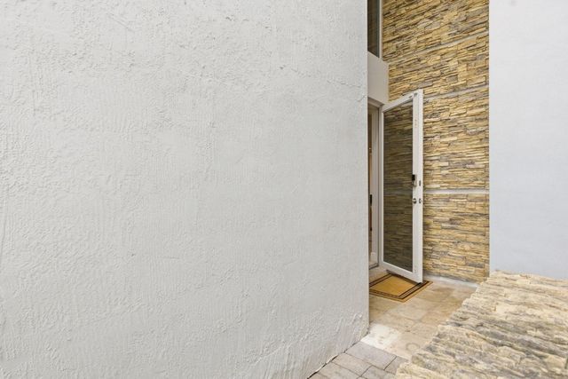 302 NE 8th Avenue 0, Fort Lauderdale, FL 33301