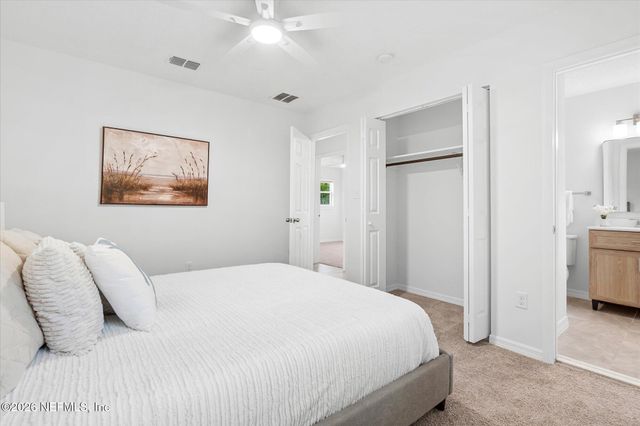 2901 STONEHURST Road E, Jacksonville, FL 32277
