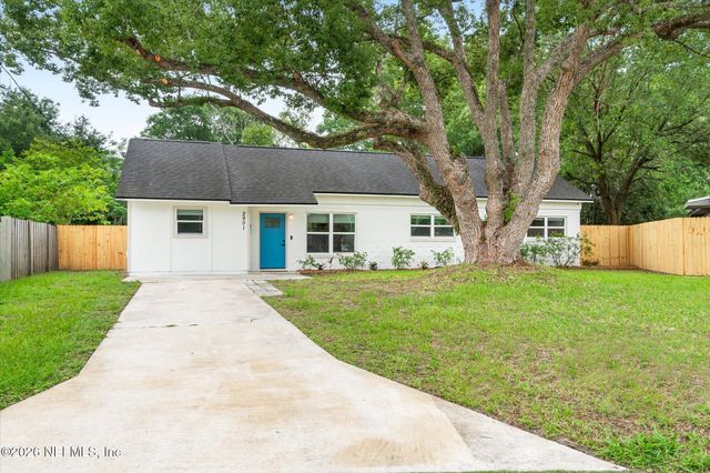 2901 STONEHURST Road E, Jacksonville, FL 32277
