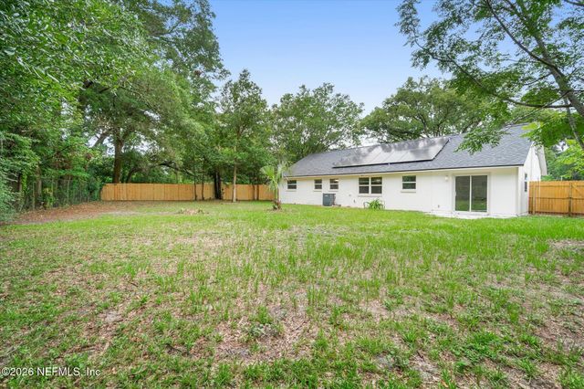 2901 STONEHURST Road E, Jacksonville, FL 32277