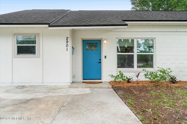 2901 STONEHURST Road E, Jacksonville, FL 32277