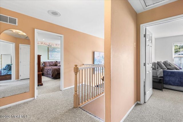 48 Diamond Lane, Howell, NJ 07731