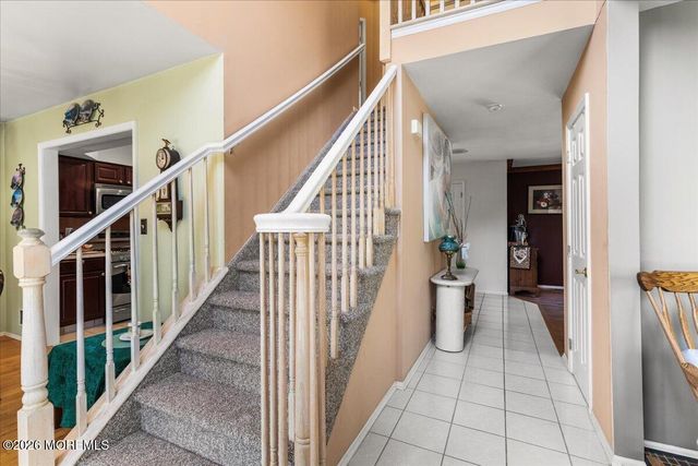 48 Diamond Lane, Howell, NJ 07731