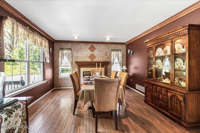 48 Diamond Lane, Howell, NJ 07731