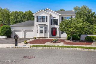 48 Diamond Lane, Howell, NJ 07731