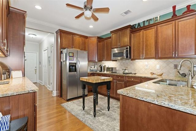 995 Savannah Commons NE Drive 6, Kennesaw, GA 30144