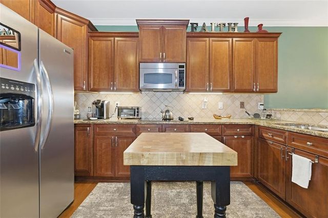 995 Savannah Commons NE Drive 6, Kennesaw, GA 30144