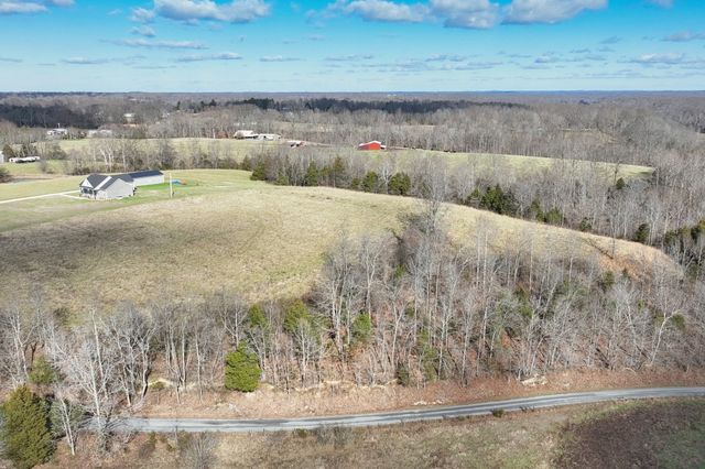 1267 Purtle Rd, Lafayette, TN 37083