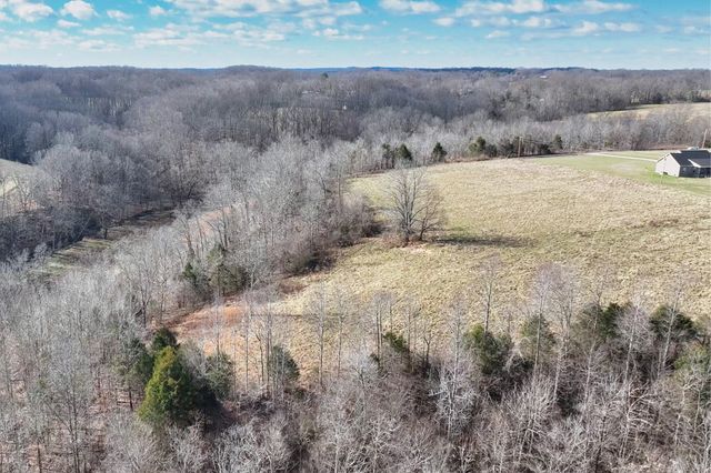1267 Purtle Rd, Lafayette, TN 37083