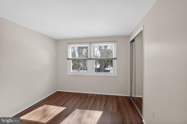 13 CROSSWICK PL, Willingboro, NJ 08046