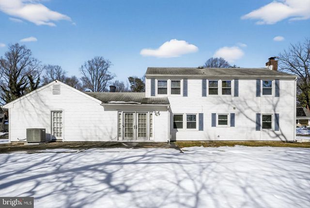 13 CROSSWICK PL, Willingboro, NJ 08046