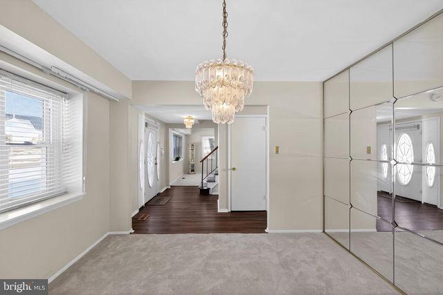 13 CROSSWICK PL, Willingboro, NJ 08046