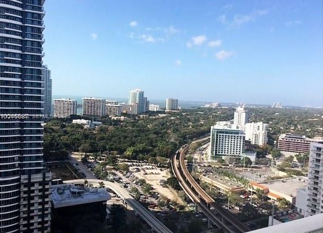 79 SW 12 ST 3006S, Miami, FL 33131
