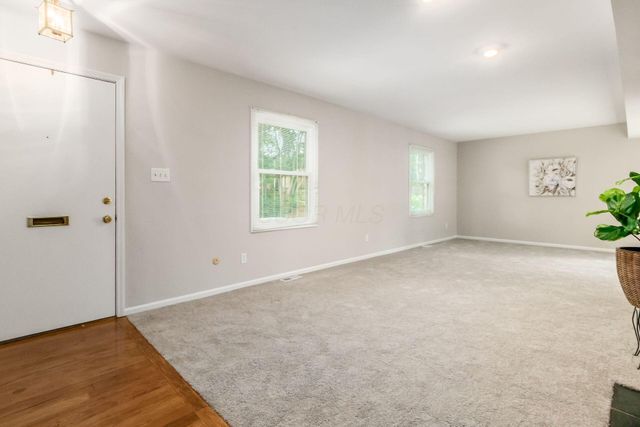 911 Manor Lane, J, Columbus, OH 43221