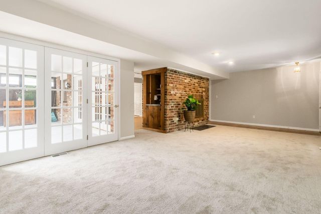 911 Manor Lane, J, Columbus, OH 43221