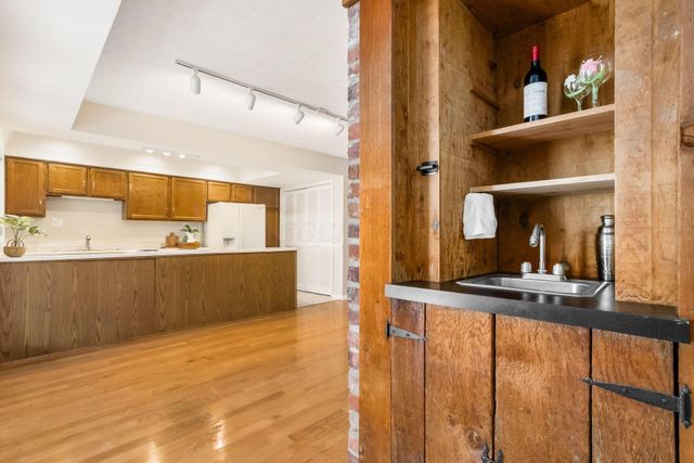 911 Manor Lane, J, Columbus, OH 43221