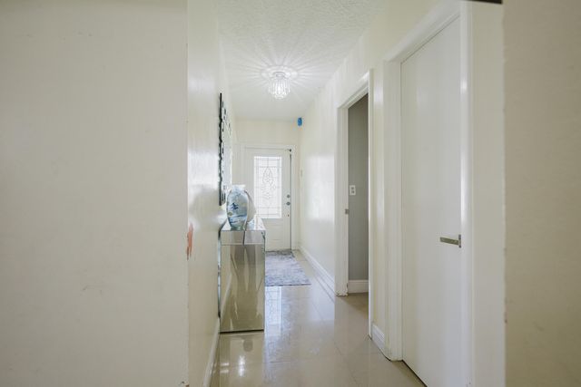 5402 Bonky Court 102b, West Palm Beach, FL 33415