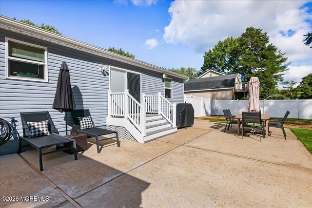 6 Soden Lane, Old Bridge, NJ 08857
