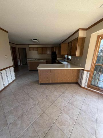 8463 STOKSUND CV, Memphis, TN 38018