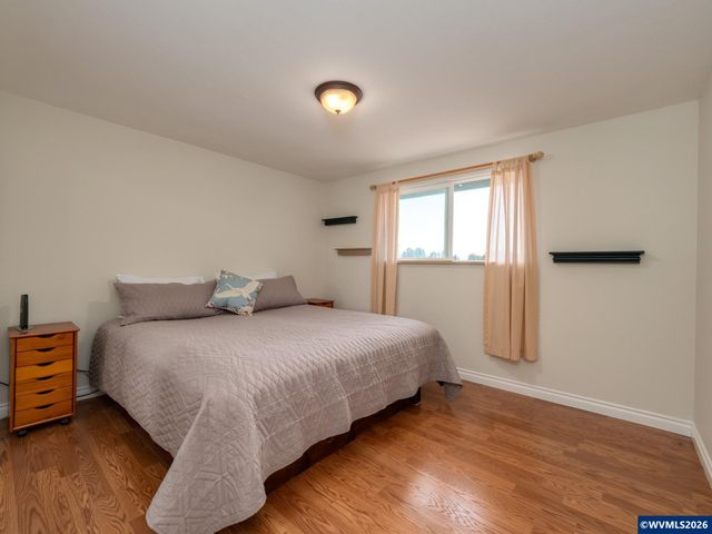 791 SW Linden Ln, Dundee, OR 97115
