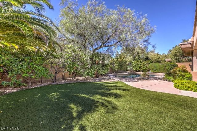 36 Feather Sound Drive, Henderson, NV 89052