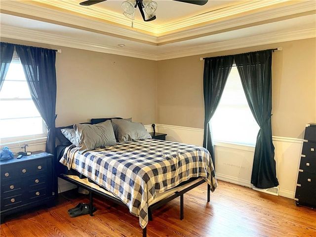 1310 N Forest Lane, Liberty, MO 64068