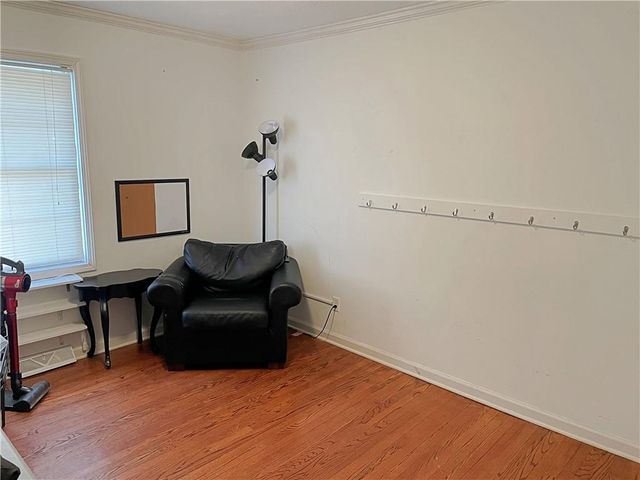 1310 N Forest Lane, Liberty, MO 64068