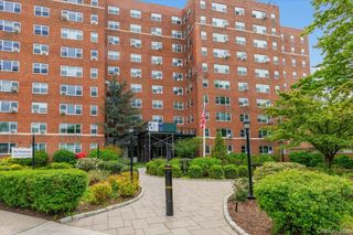 900 Palmer Road 10D, Bronxville, NY 10708