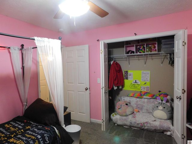 20 Cliffwood Drive, Cadiz, KY 42211