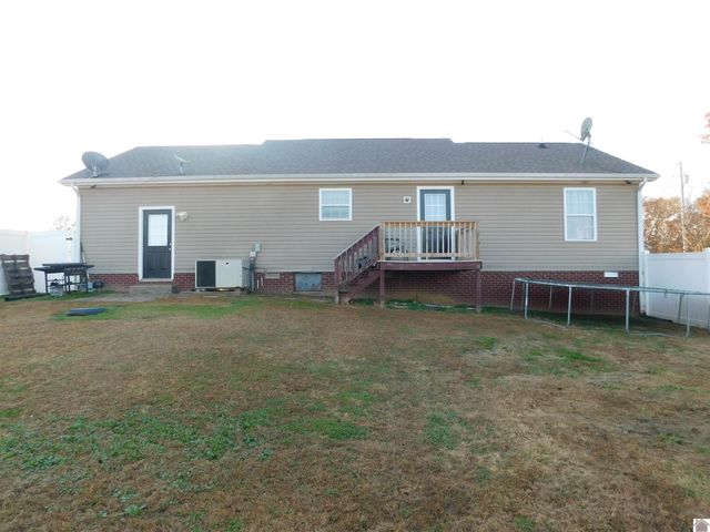 20 Cliffwood Drive, Cadiz, KY 42211
