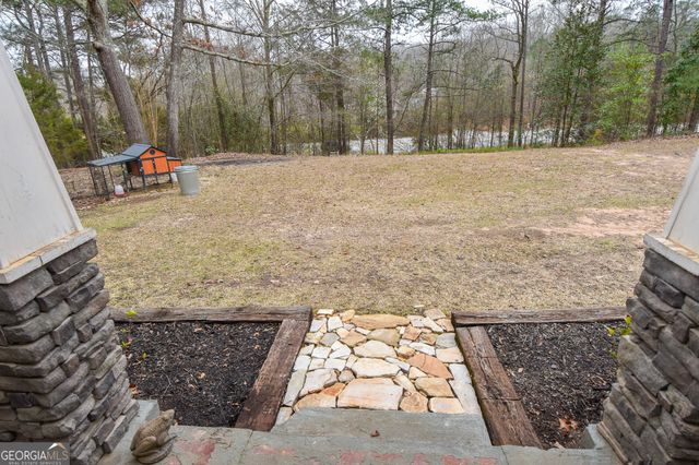 1021 Us Hwy 19, Meansville, GA 30256