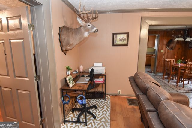 1021 Us Hwy 19, Meansville, GA 30256