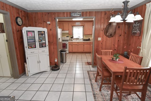 1021 Us Hwy 19, Meansville, GA 30256