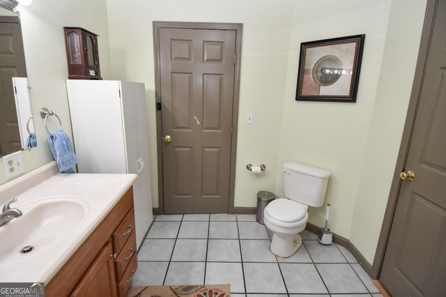 1021 Us Hwy 19, Meansville, GA 30256