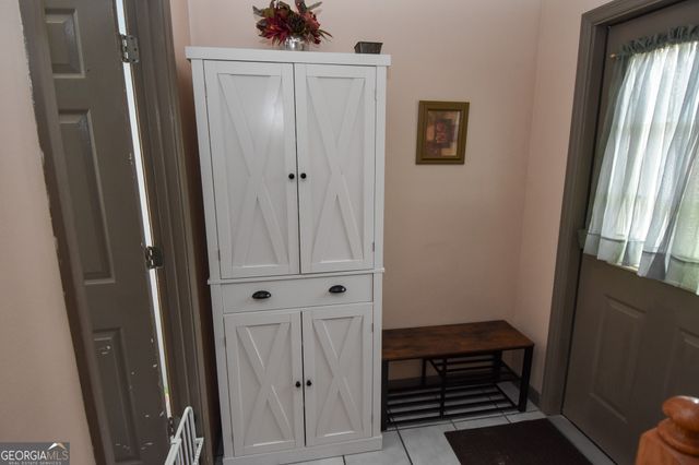 1021 Us Hwy 19, Meansville, GA 30256